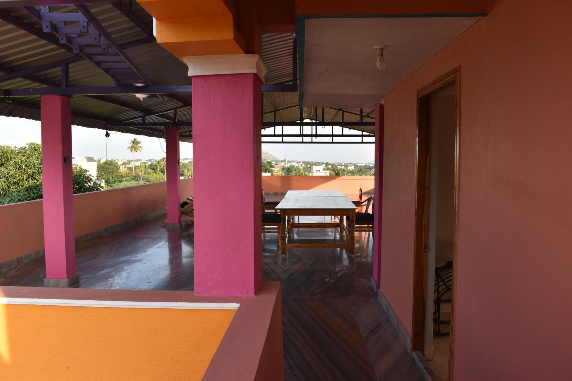 Rainbow Guest House Tiruvannāmalai Εξωτερικό φωτογραφία