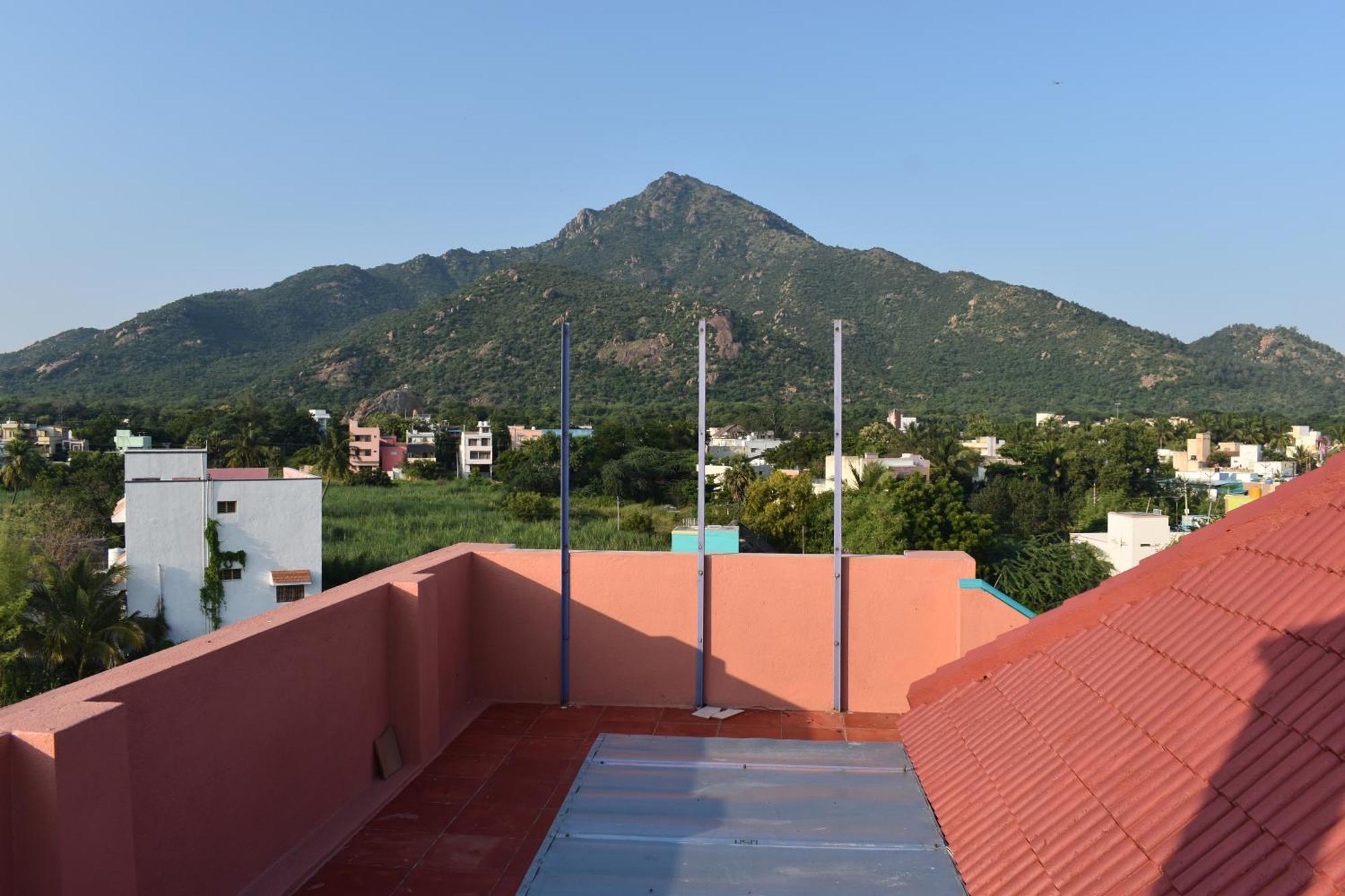 Rainbow Guest House Tiruvannāmalai Εξωτερικό φωτογραφία