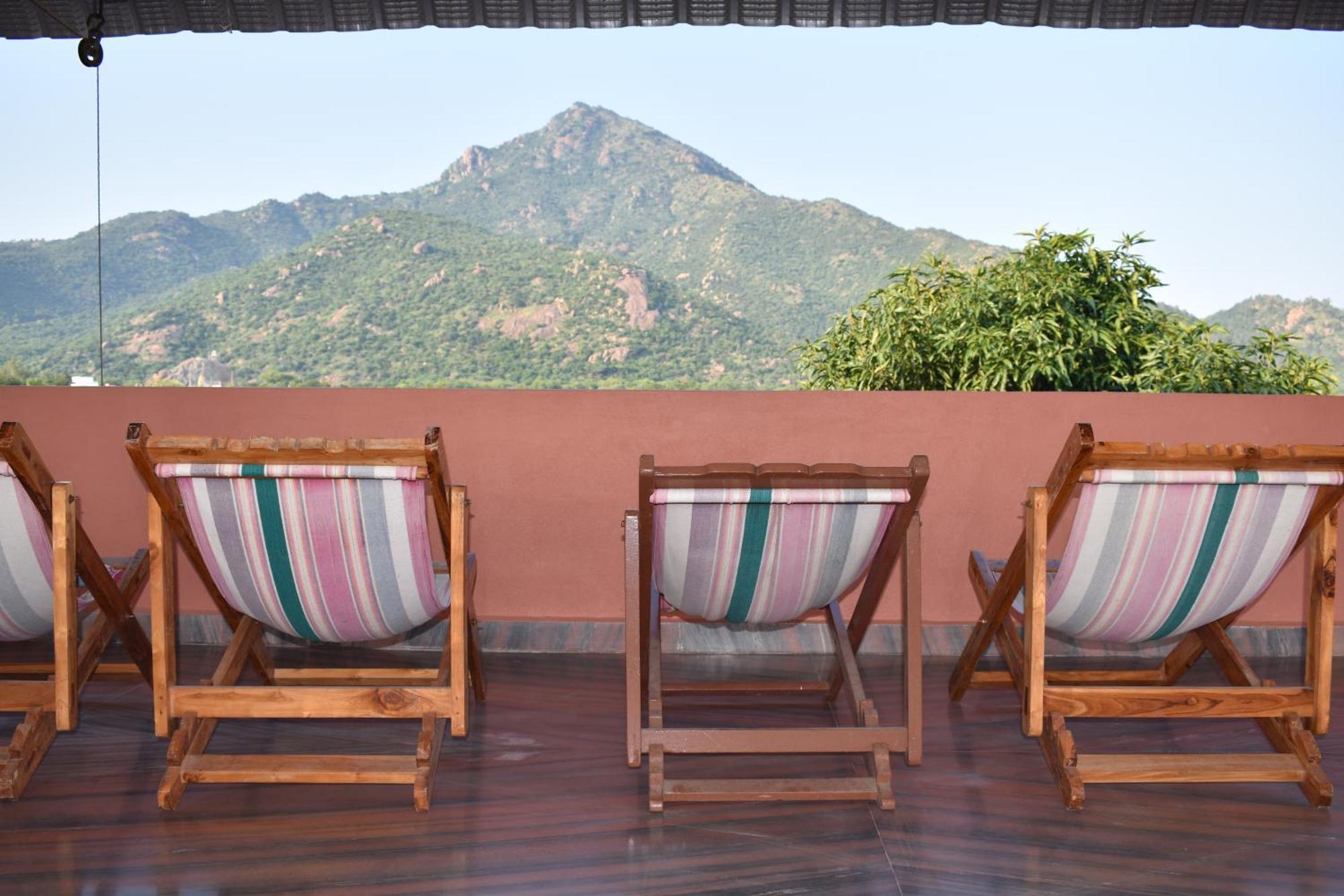 Rainbow Guest House Tiruvannāmalai Εξωτερικό φωτογραφία