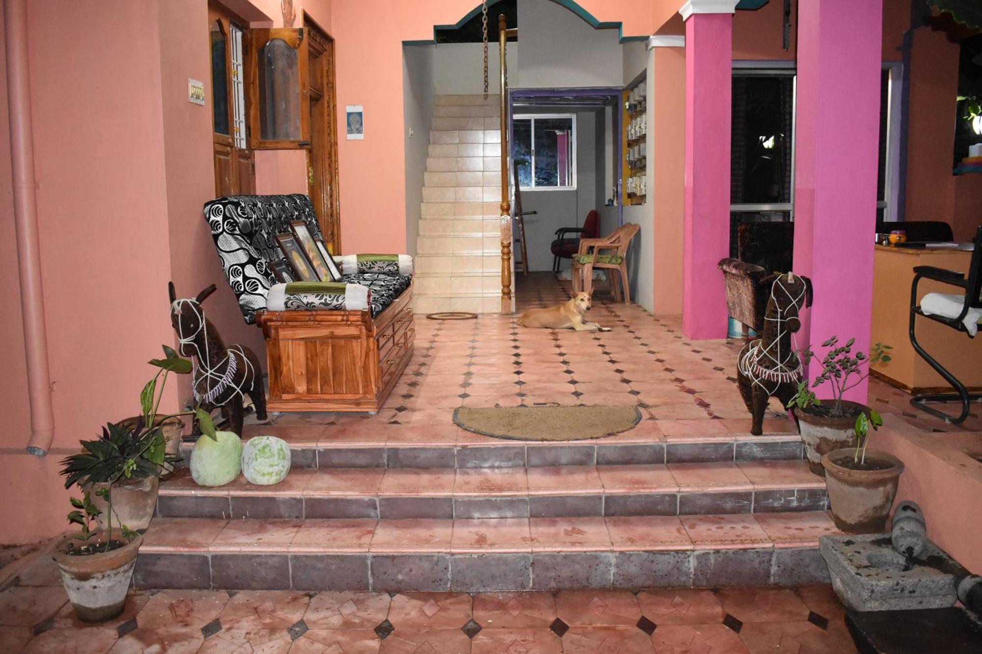 Rainbow Guest House Tiruvannāmalai Εξωτερικό φωτογραφία