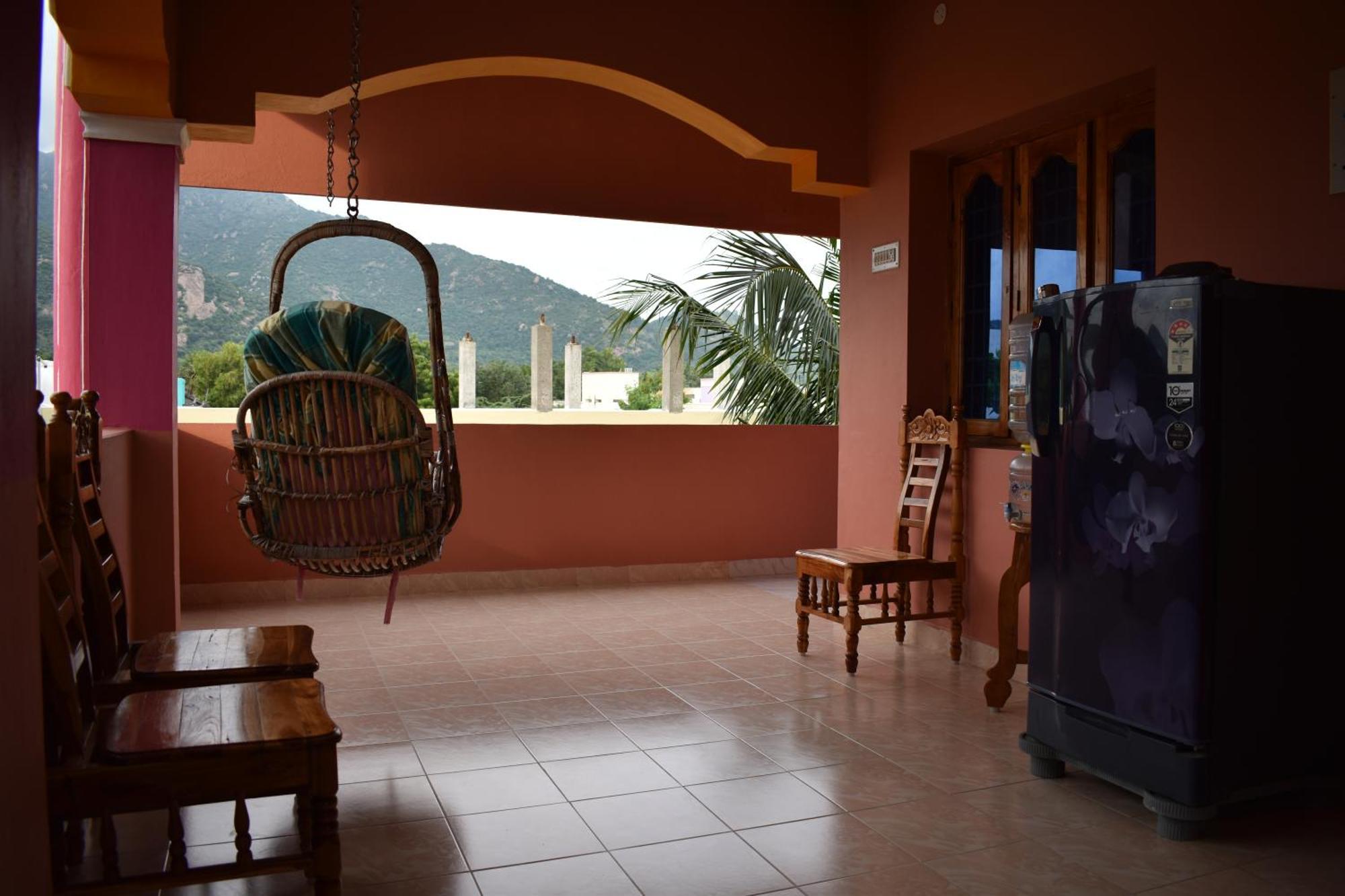 Rainbow Guest House Tiruvannāmalai Εξωτερικό φωτογραφία