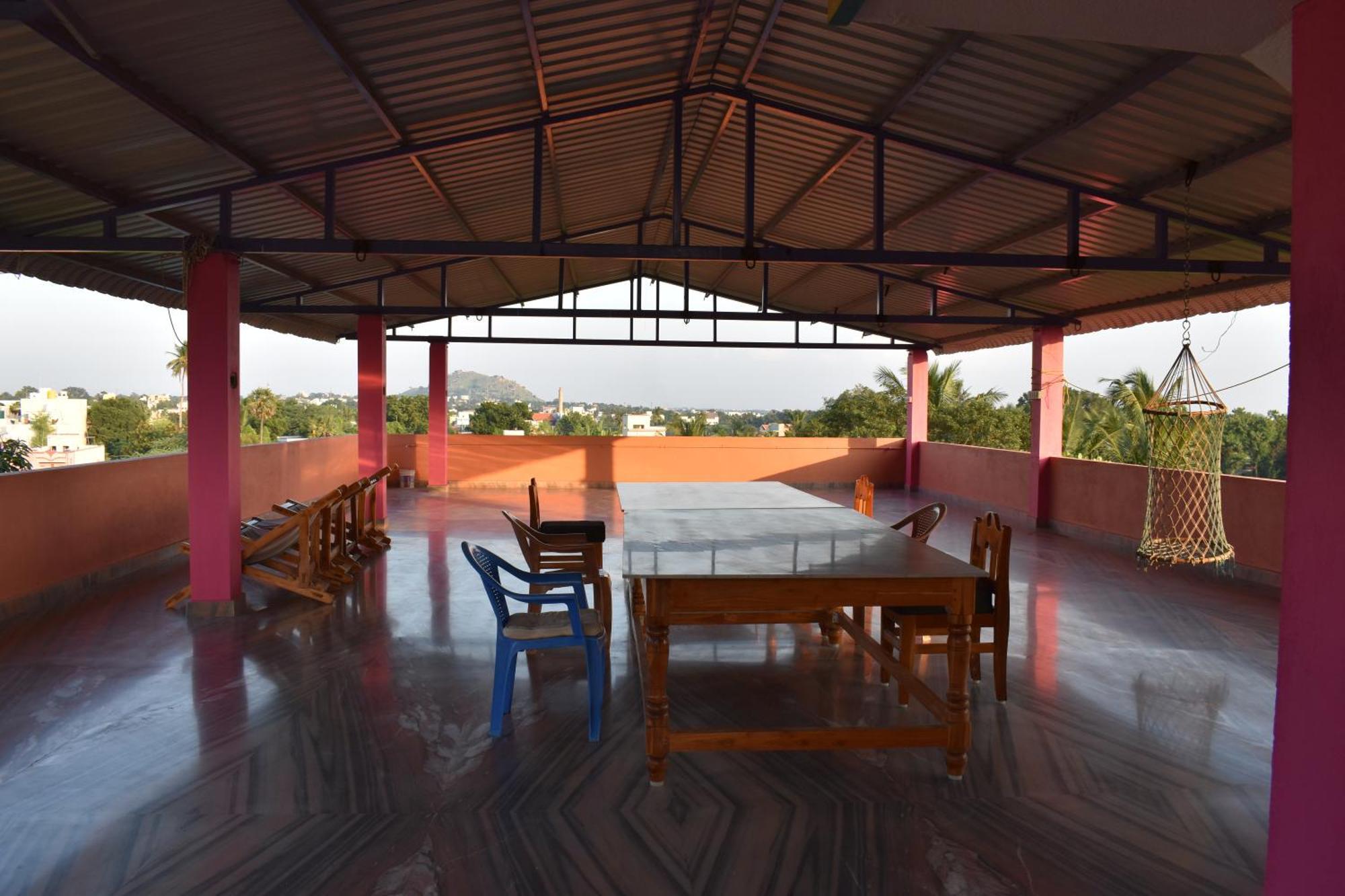 Rainbow Guest House Tiruvannāmalai Εξωτερικό φωτογραφία