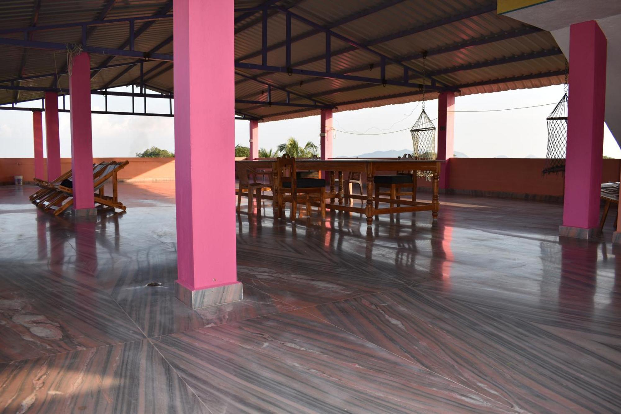 Rainbow Guest House Tiruvannāmalai Εξωτερικό φωτογραφία