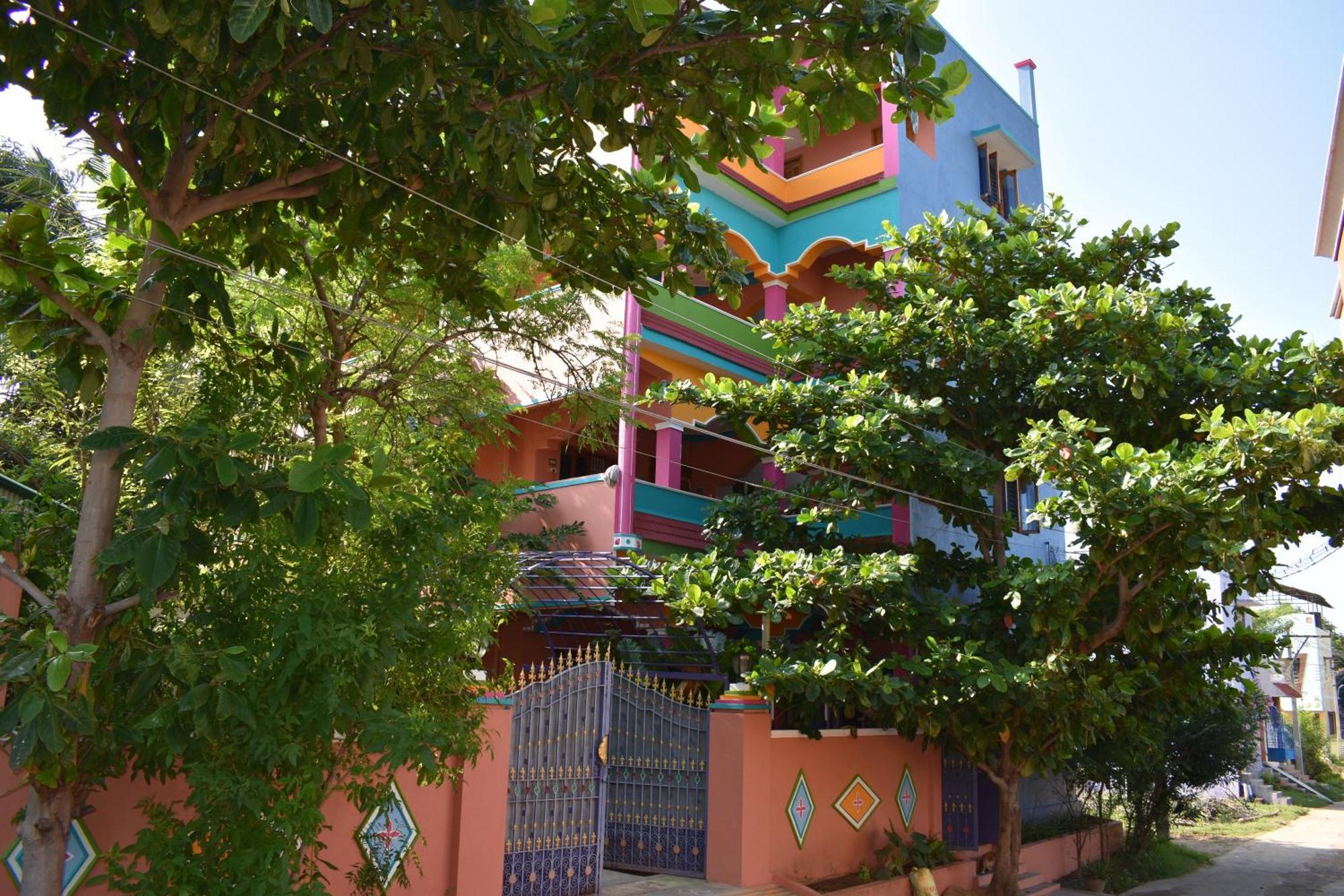 Rainbow Guest House Tiruvannāmalai Εξωτερικό φωτογραφία