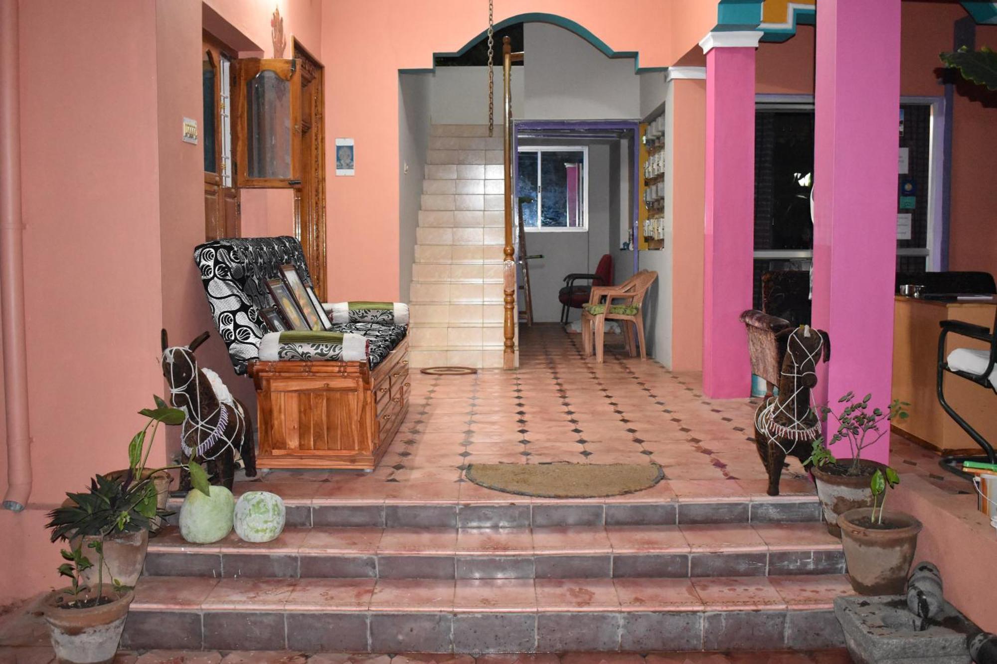 Rainbow Guest House Tiruvannāmalai Εξωτερικό φωτογραφία